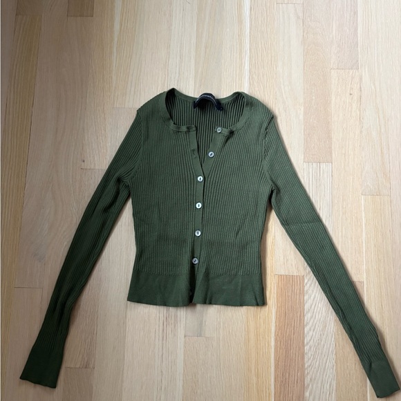 Realisation Par Olive Button Down Ribbed Top - Picture 2 of 4